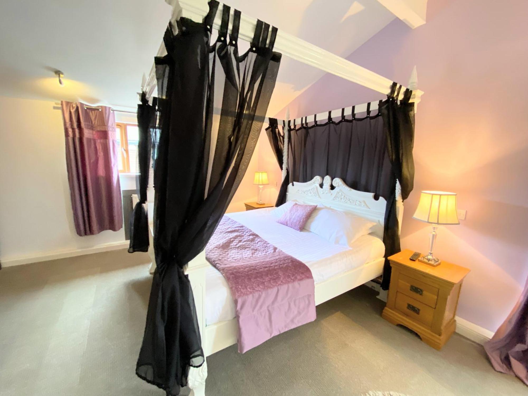 Ochil 10 With Private Hot Tub - Fife - Loch Leven - Lomond Hills Villa Kelty Exterior foto