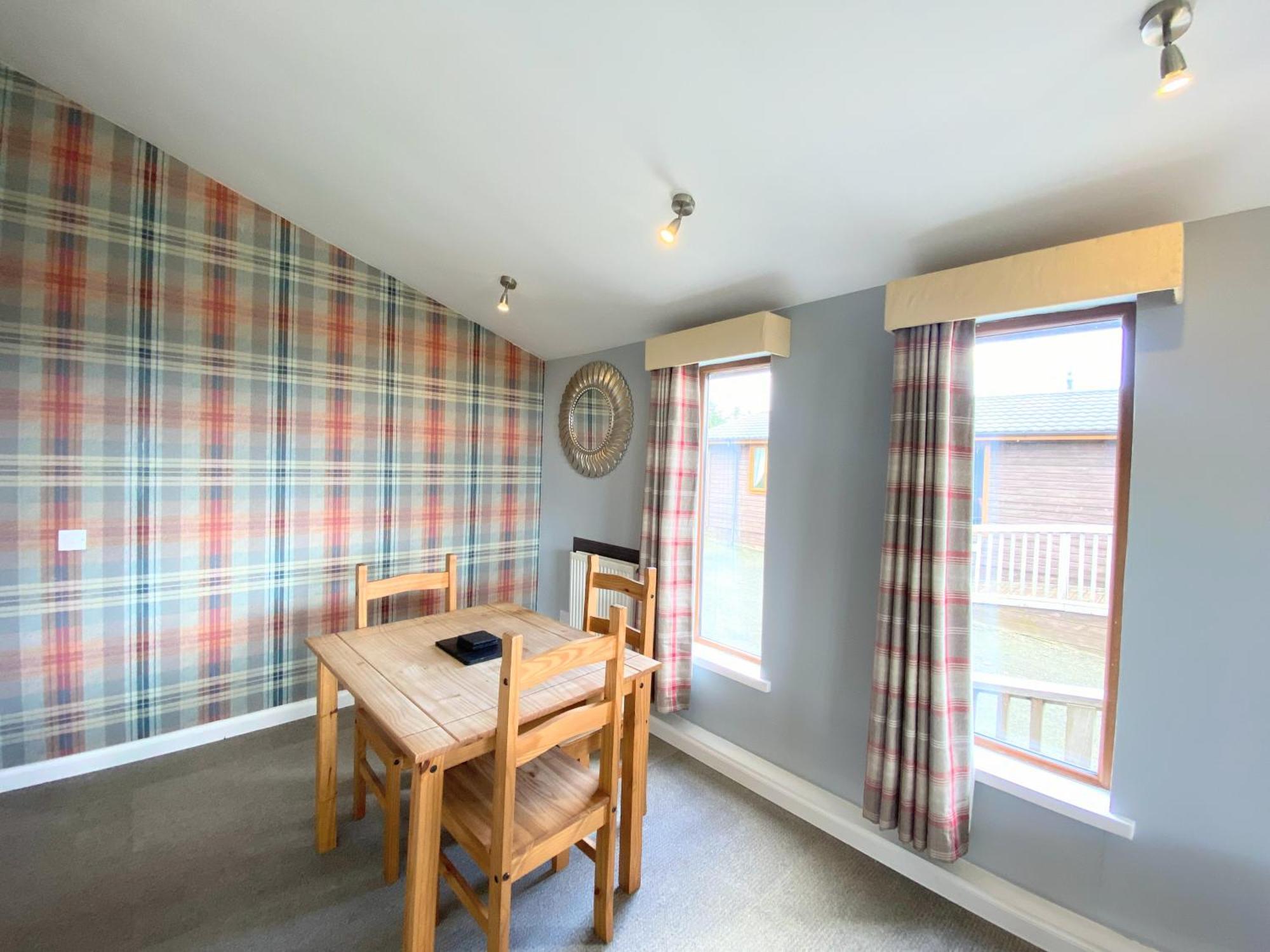 Ochil 10 With Private Hot Tub - Fife - Loch Leven - Lomond Hills Villa Kelty Exterior foto